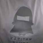 Szara koszulka męska - Kapitan Bomba